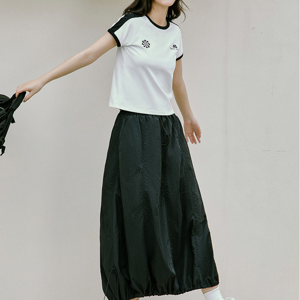 街頭戶外休閒工裝半身裙女百搭顯瘦大口袋抽繩可調節花苞裙