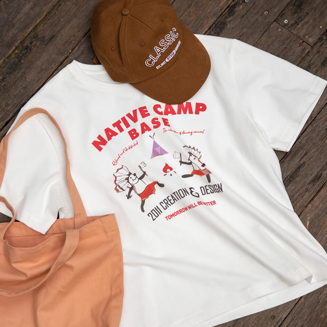 馬登女裝 美式復古印花T恤寬鬆純棉透氣短袖上衣正肩設計打底衫