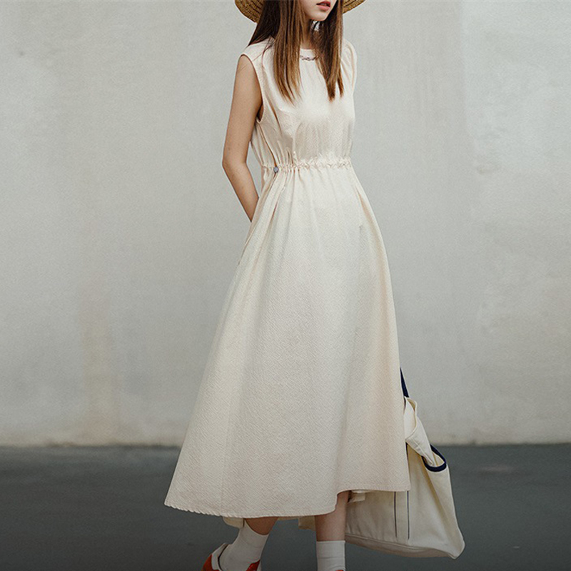 馬登女裝 美式休閒海邊無袖度假連衣裙少女感純色小眾設計長裙