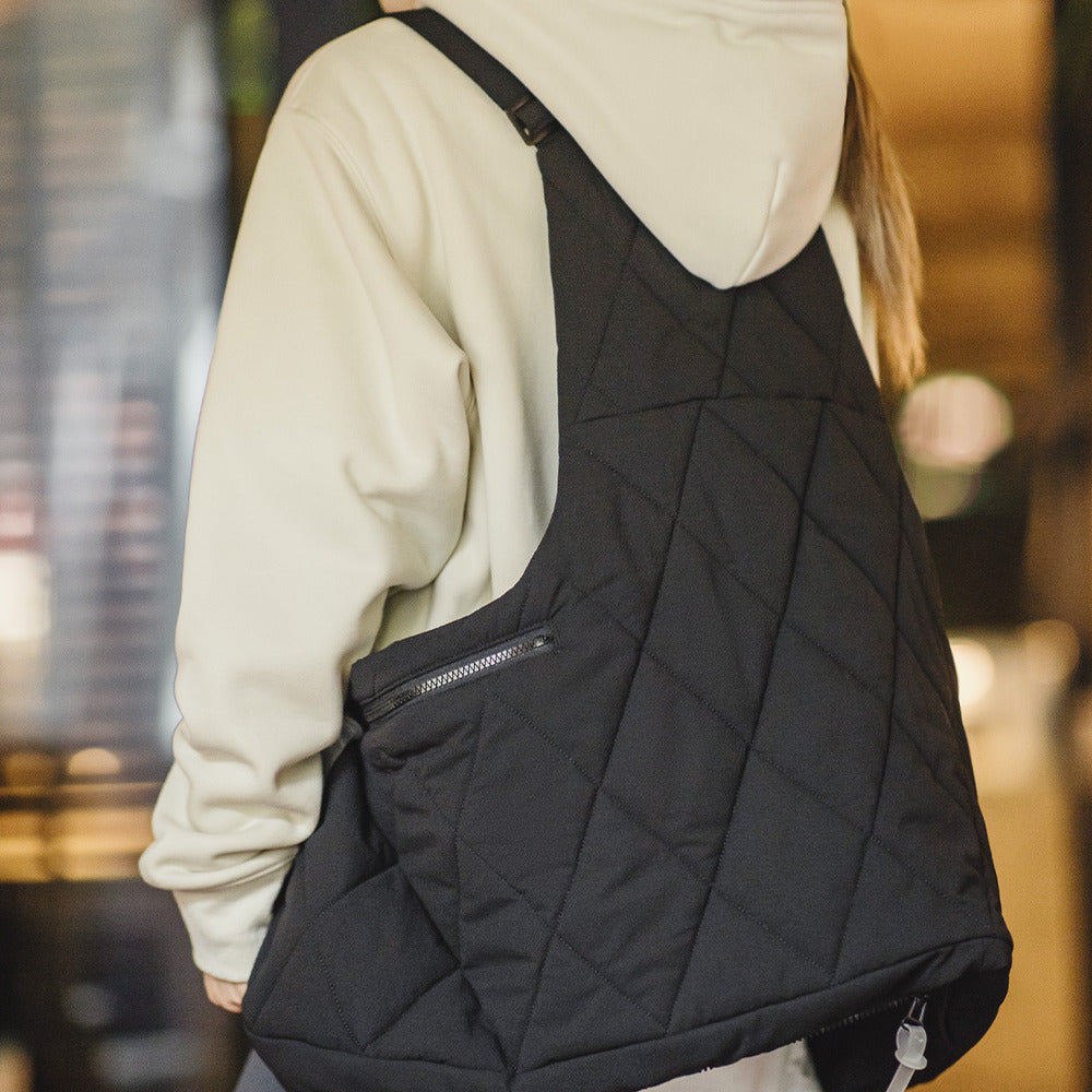 馬登女裝 山系戶外機能馬甲辛芷蕾大容量斜挎包多功能兩用馬甲背包