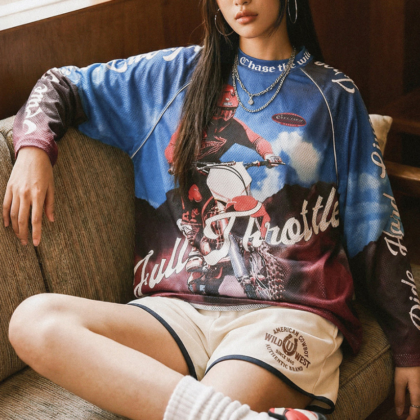 馬登女裝 美式復古針織滿印花長袖T恤薄款寬鬆立領套頭外穿上衣