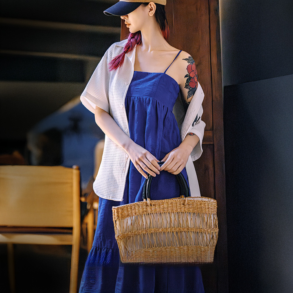 馬登女裝 解構感褶皺泡泡紗吊帶連衣裙克萊因藍冷淡系大擺A字裙子夏季