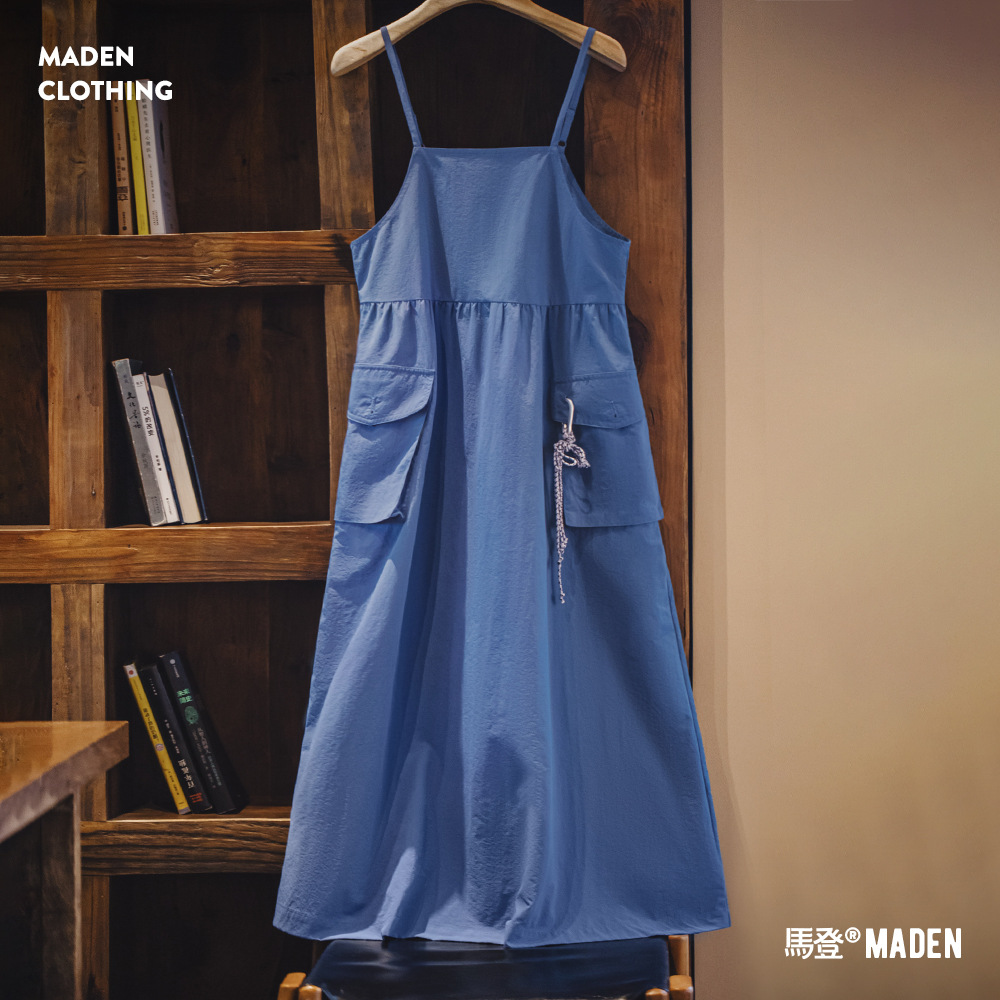 馬登女裝 夏日系海邊度假無袖吊帶背心連衣裙掐腰山系工裝多口袋長裙