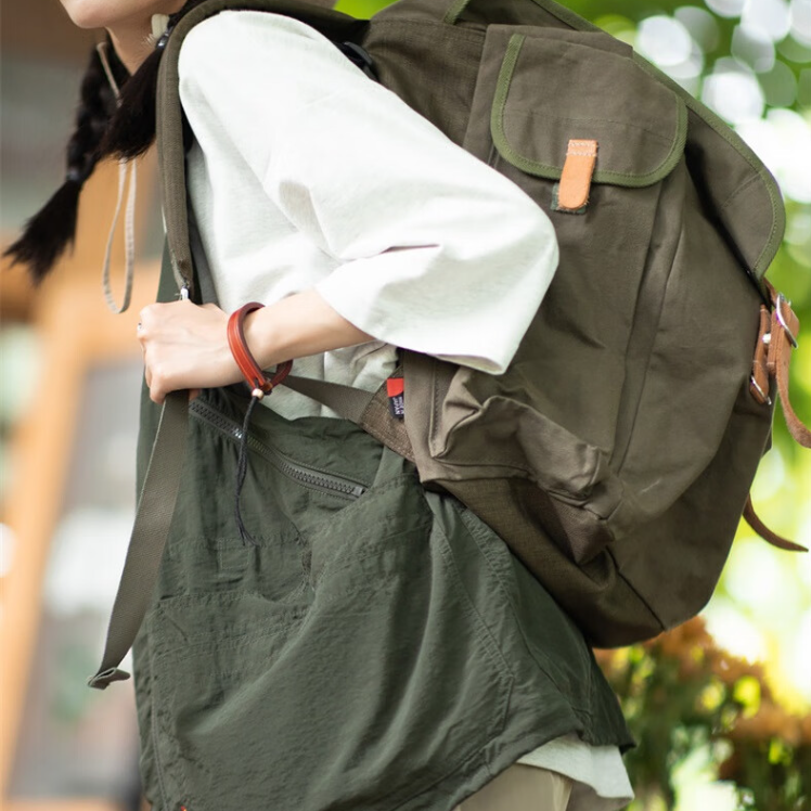 馬登女裝 復古多口袋尼龍馬甲背心外套戶外機能工裝兩用挎包