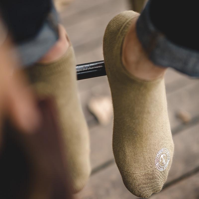 馬登工裝 純色吸汗棉質船襪休閒透氣四季通用短襪子