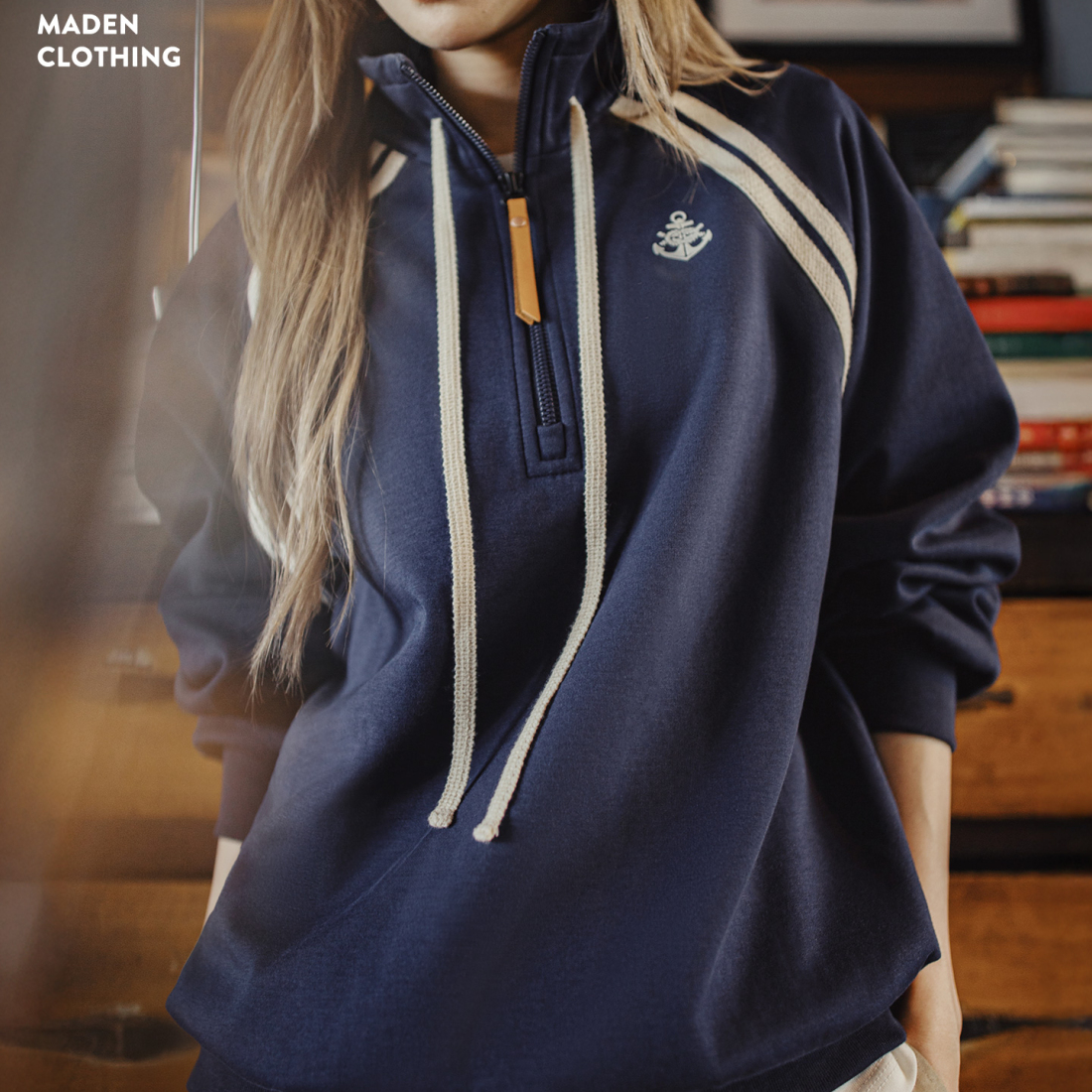 馬登女裝 美式復古學院風藏青色半拉鍊立翻高領套頭衛衣秋冬