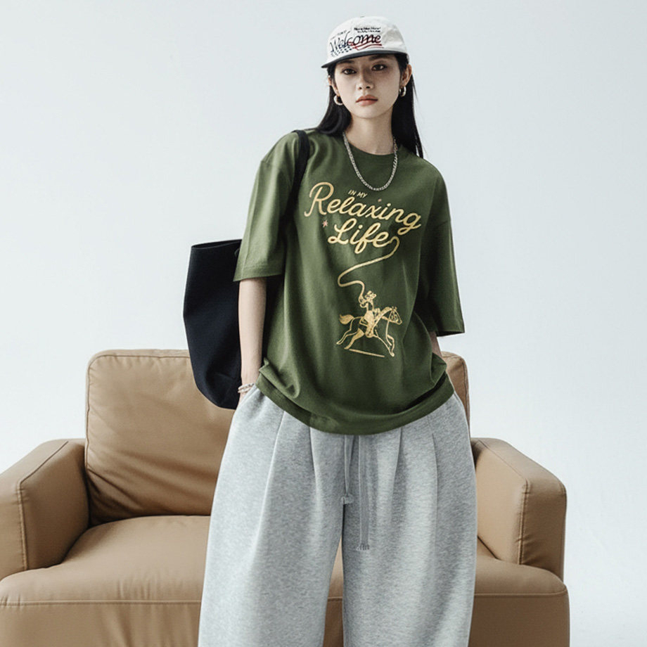 馬登女裝 美式復古墨綠色圓領純棉寬鬆落肩袖印花短袖T恤上衣夏季