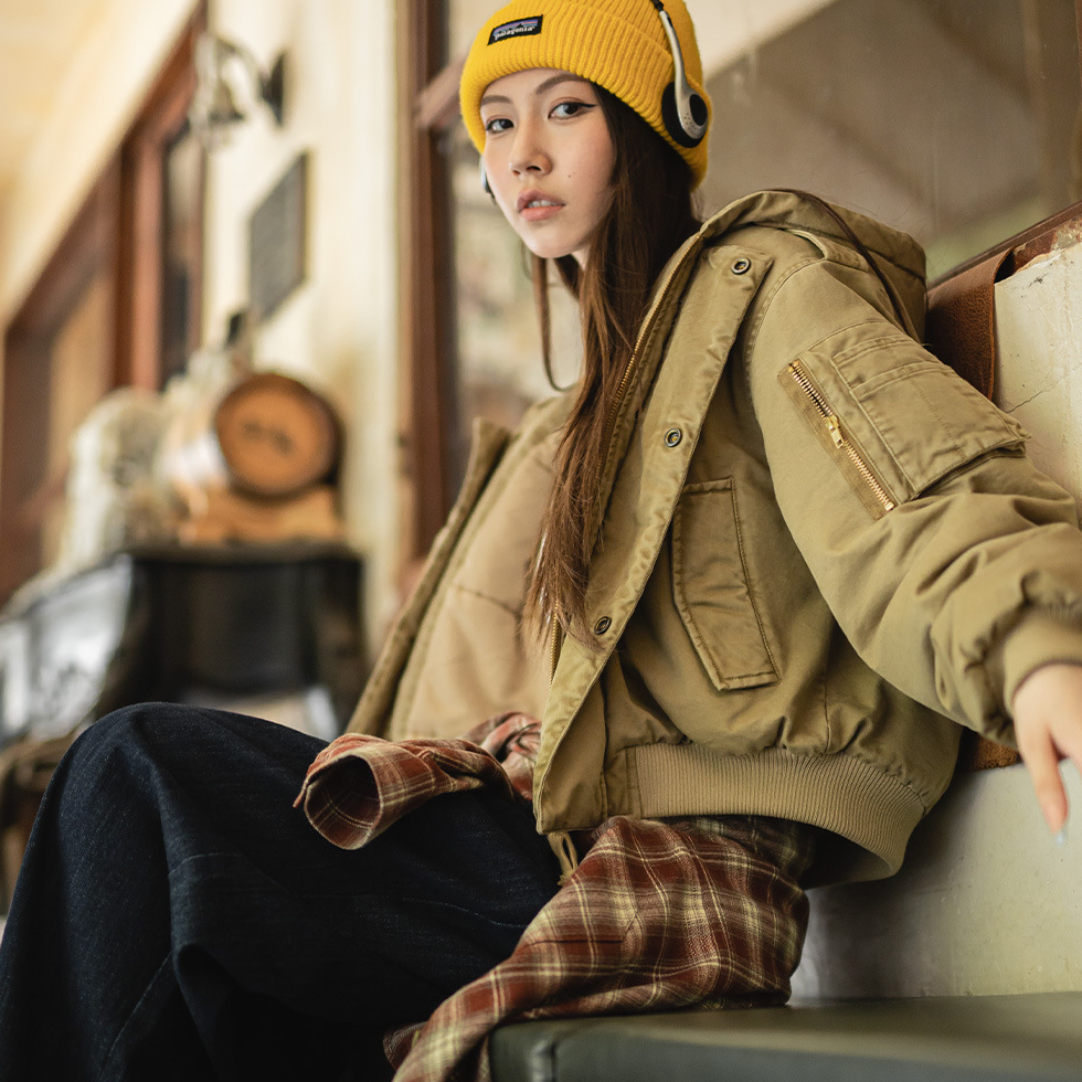 馬登女裝 卡其色美式復古寬鬆飛行員夾克連帽工裝夾克外套秋冬