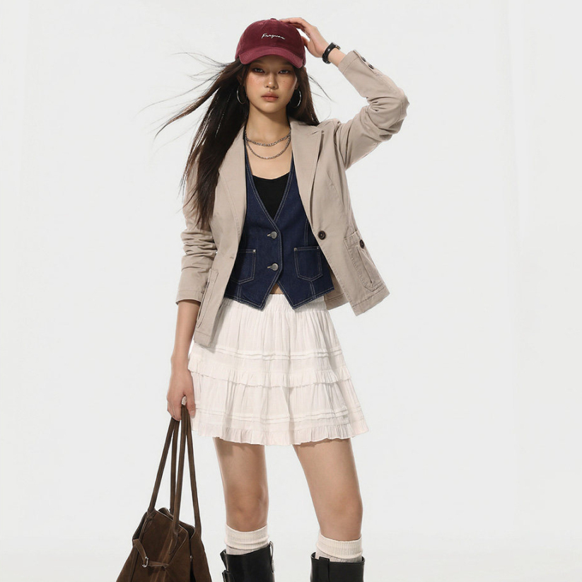 馬登女裝 卡其色戧駁領單排扣休閒正肩收腰修身小西裝短夾克外套女士春