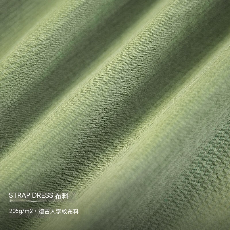 馬登女裝 山系休閒口袋背帶裙梨型身材收腰顯瘦衣連長裙