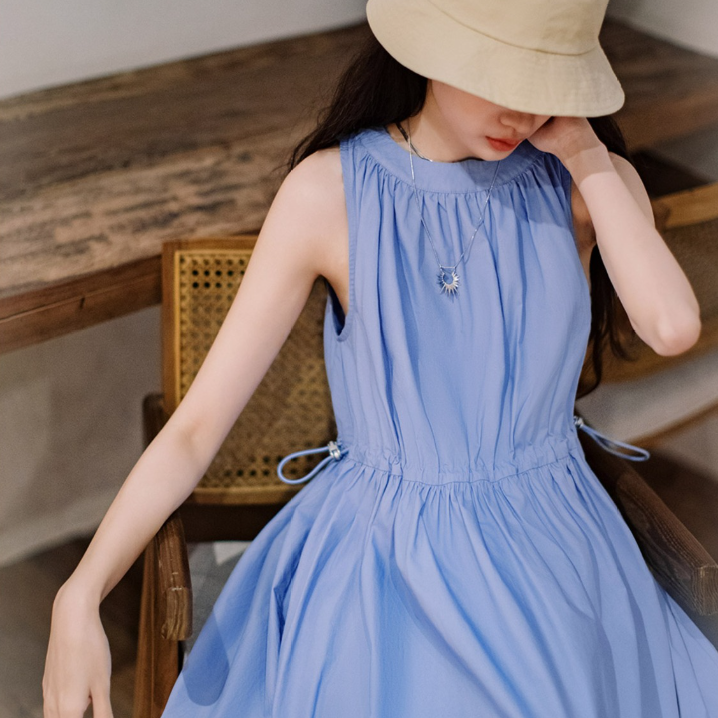 馬登女裝 淺春系Baby藍無袖連衣裙休閒沙灘度假長裙春夏法式抽褶裙