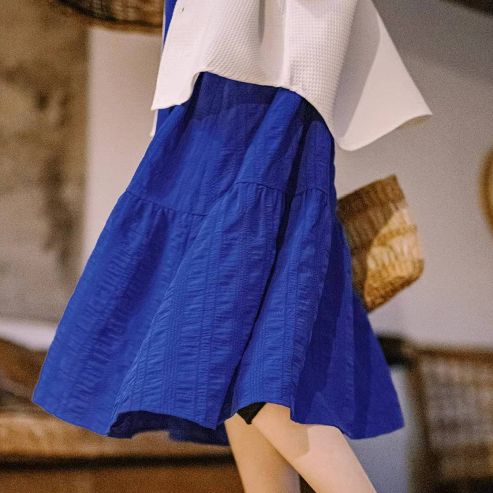 馬登女裝 解構感褶皺泡泡紗吊帶連衣裙克萊因藍冷淡系大擺A字裙子夏季