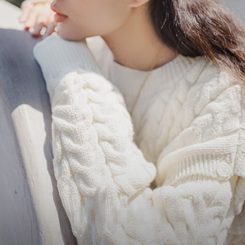 馬登女裝 可拆卸袖子絞花毛衣復古奶油白慵懶麻花針織衫秋冬