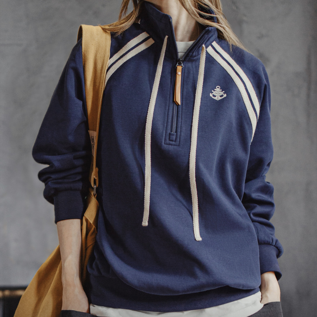 馬登女裝 美式復古學院風藏青色半拉鍊立翻高領套頭衛衣秋冬