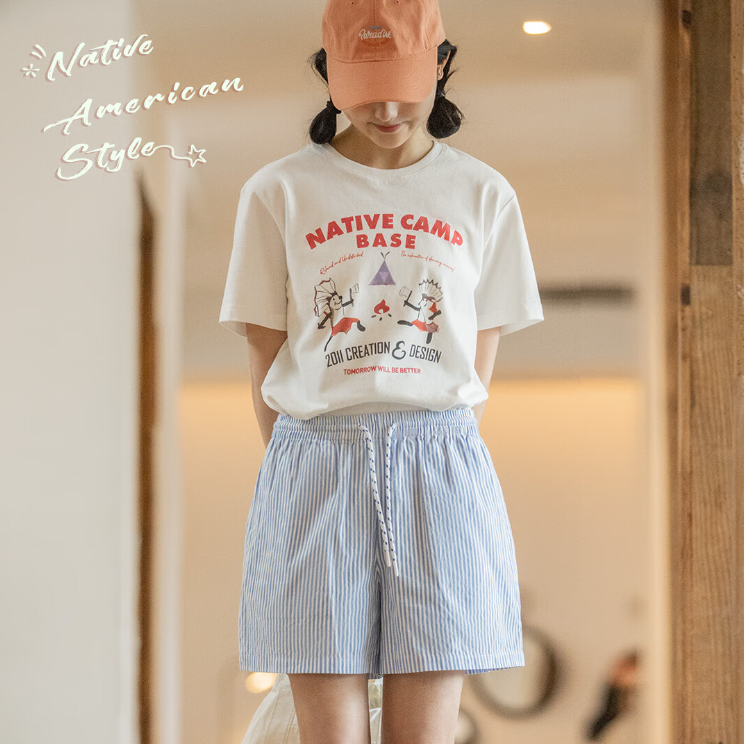 馬登女裝 美式復古印花T恤寬鬆純棉透氣短袖上衣正肩設計打底衫