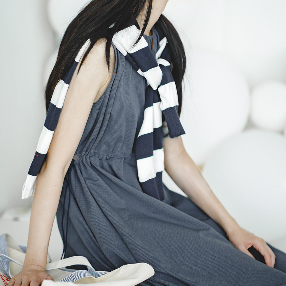 馬登女裝 美式休閒海邊無袖度假連衣裙少女感純色小眾設計長裙