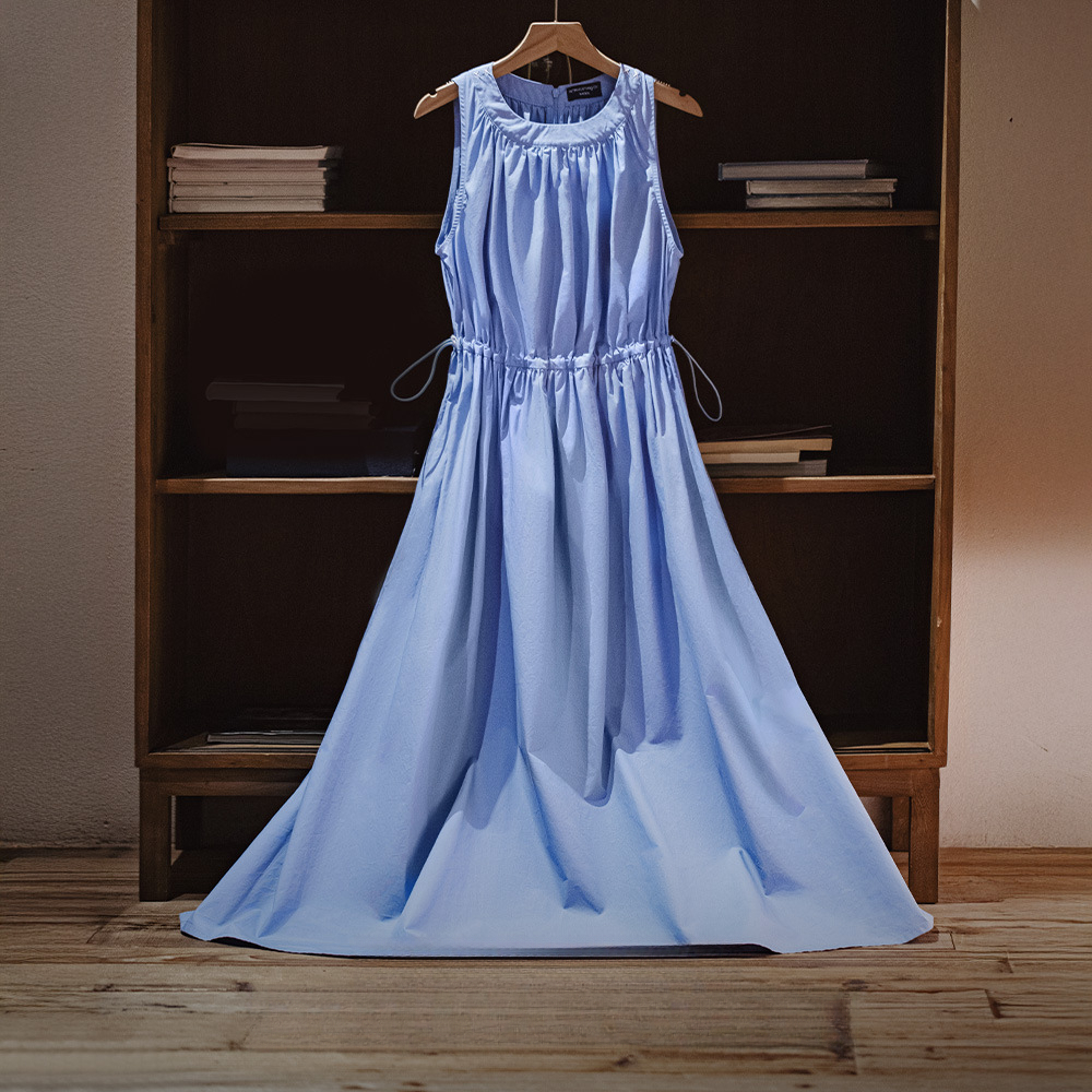 馬登女裝 淺春系Baby藍無袖連衣裙休閒沙灘度假長裙春夏法式抽褶裙