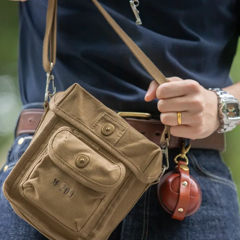 馬登工裝 美式復古M209戰術斜背包戶外帆布單肩手提磁扣方形腰包