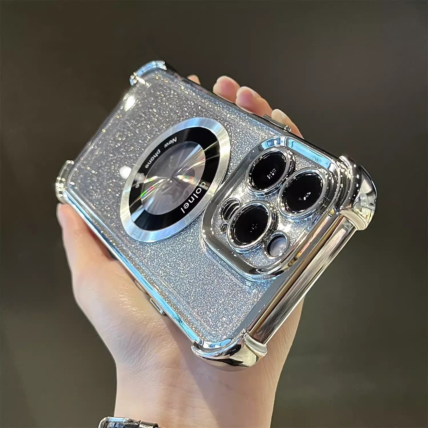 🌈📱 Magnetyczne etui 3D zapobiegające upadkowi telefonu komórkowego 🥰Chroń swojego iPhone'a w wielkim stylu!