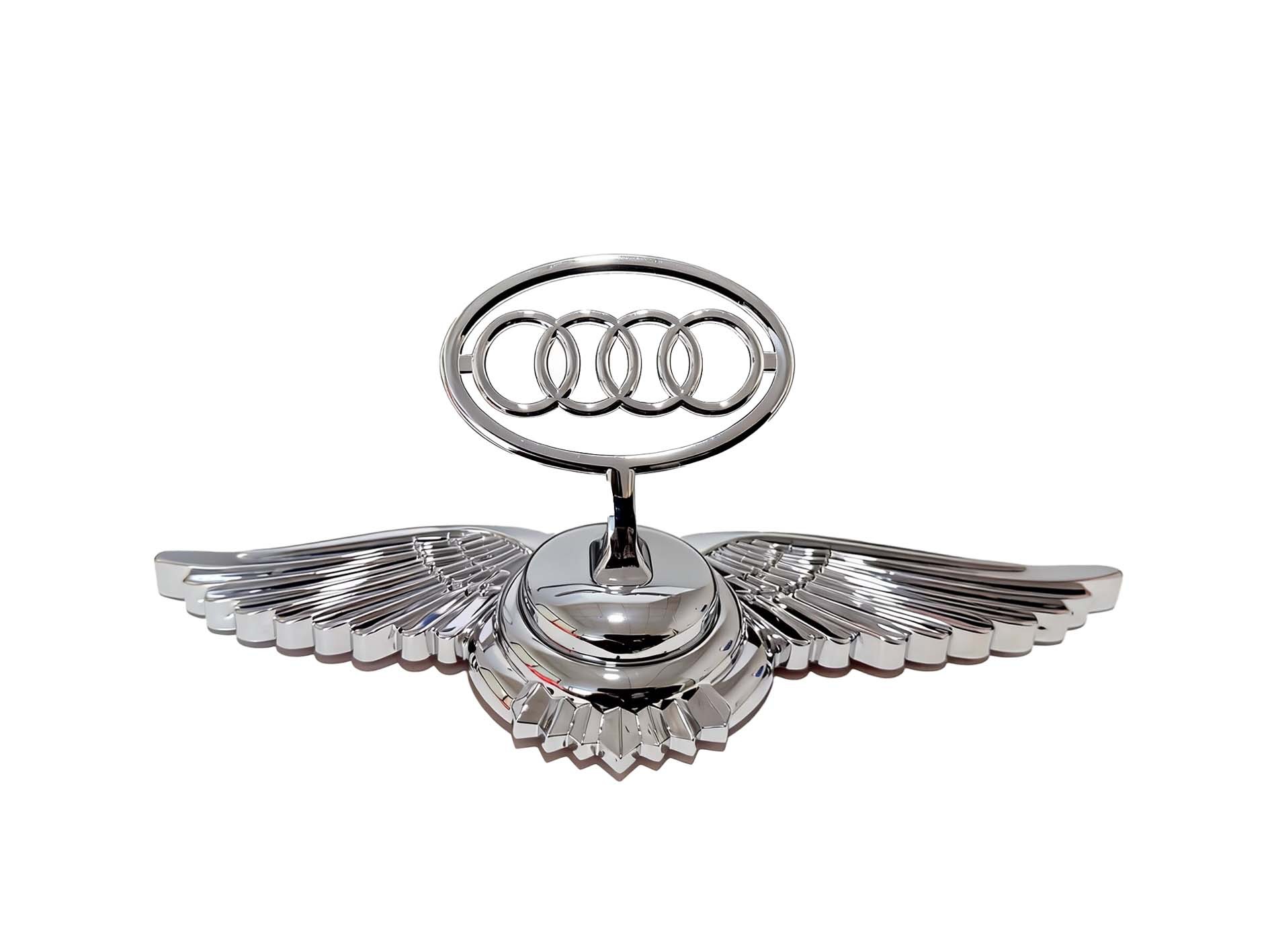 Naklejka z emblematem na maskę samochodu