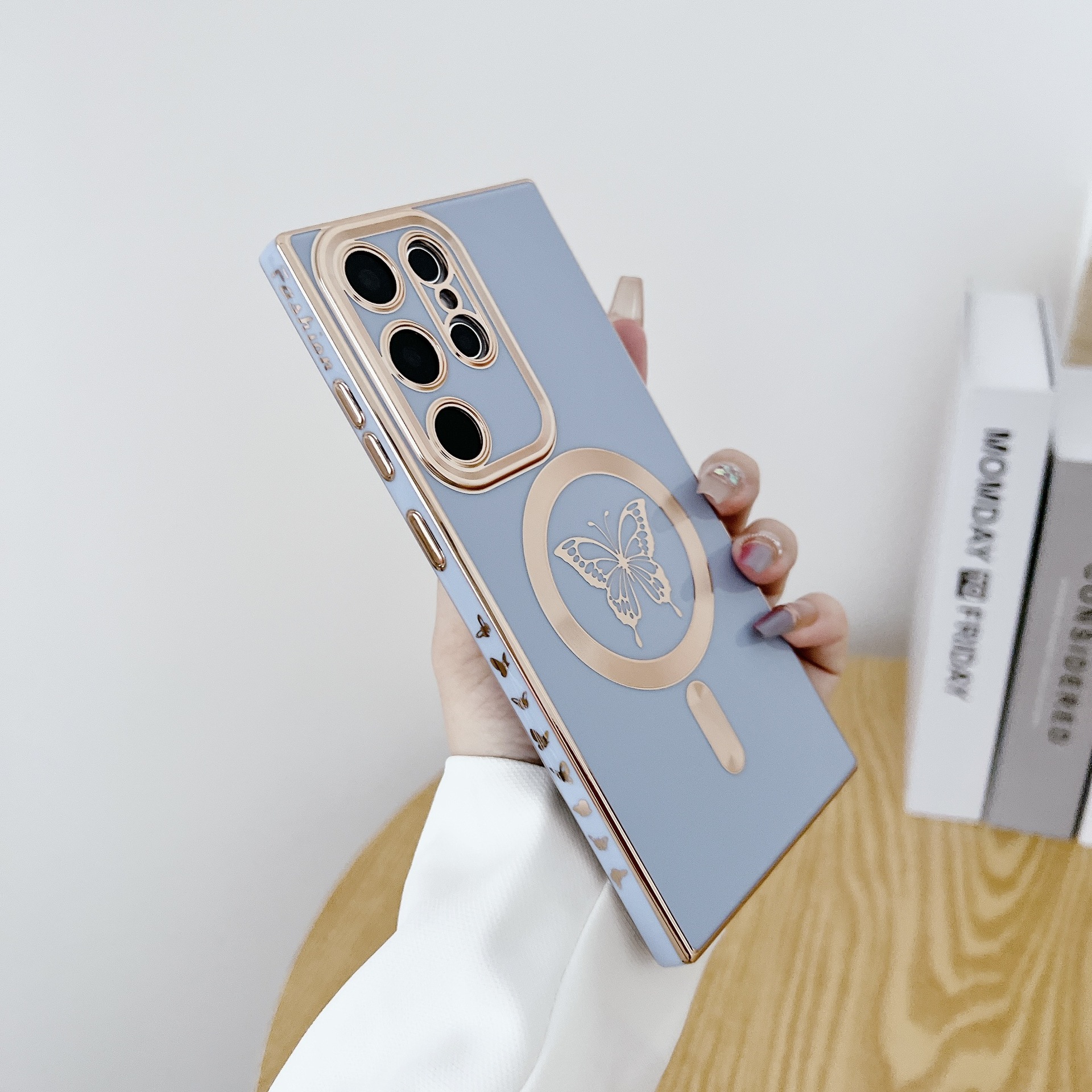 Capa de telefone magnética com chapeamento de borboleta elegante para Samsung Galaxy S23 S22 S21