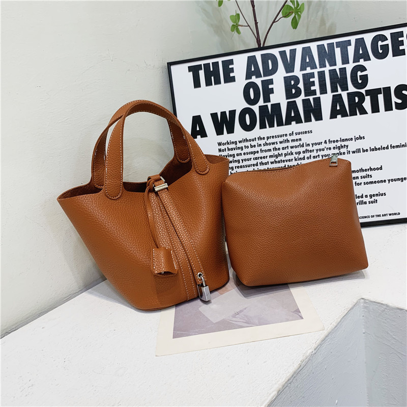 💼 Ladies Genuine Leather Soft Bucket Bag 💼