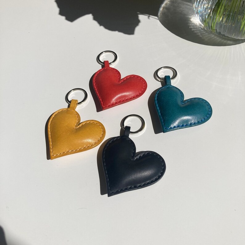 💖Leather Heart Keychain