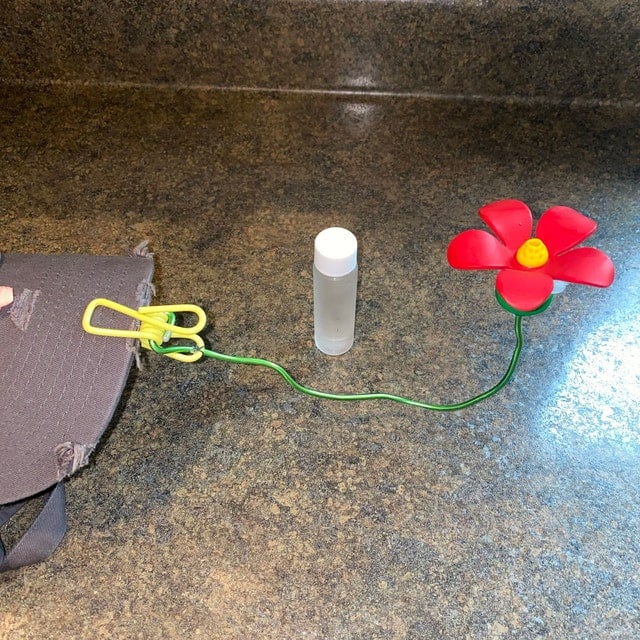 🔥LAST DAY 49% OFF-Hat Clip Hummingbird Feeder