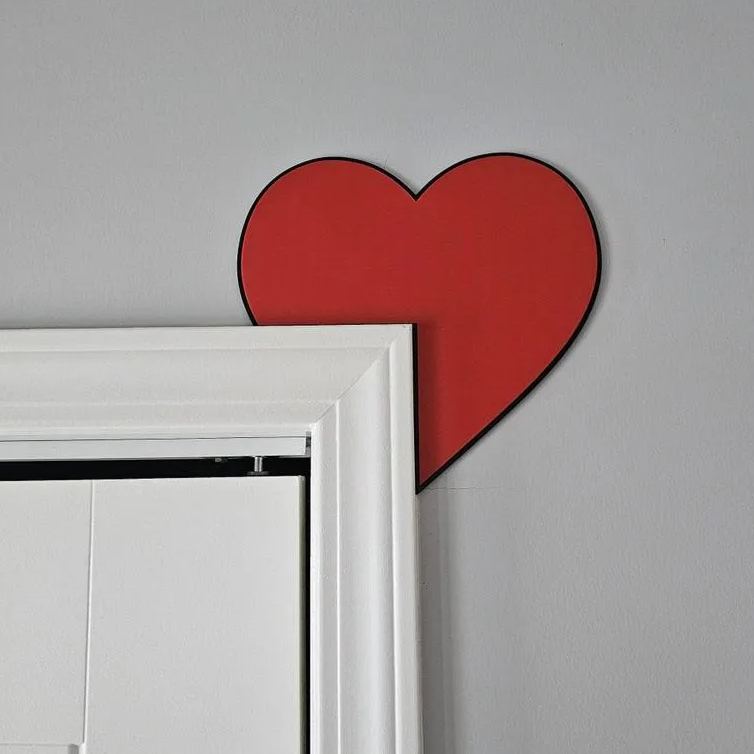 Romantic Falling Hearts Door Frame Decoration