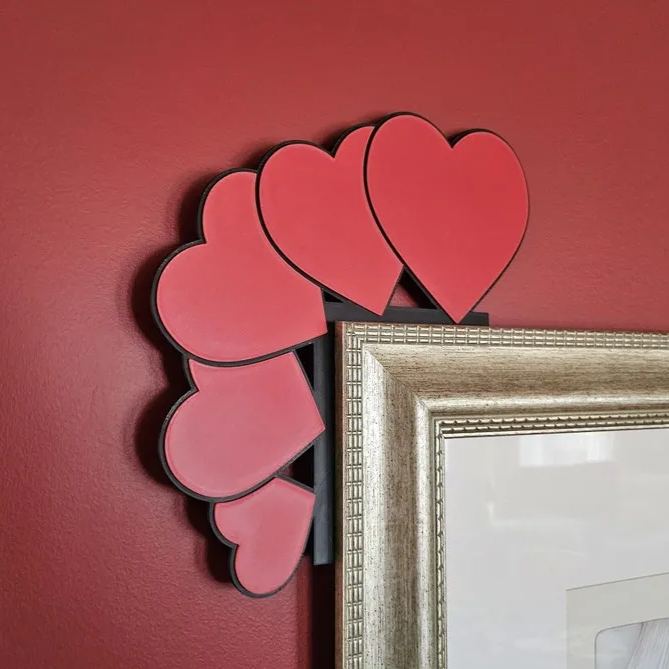 Romantic Falling Hearts Door Frame Decoration