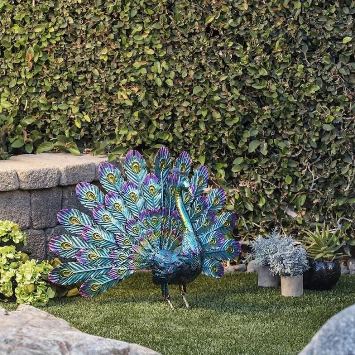 Peacock Statue, Peacock , Animal Statue, Art Statue, Peacock Lover Gif