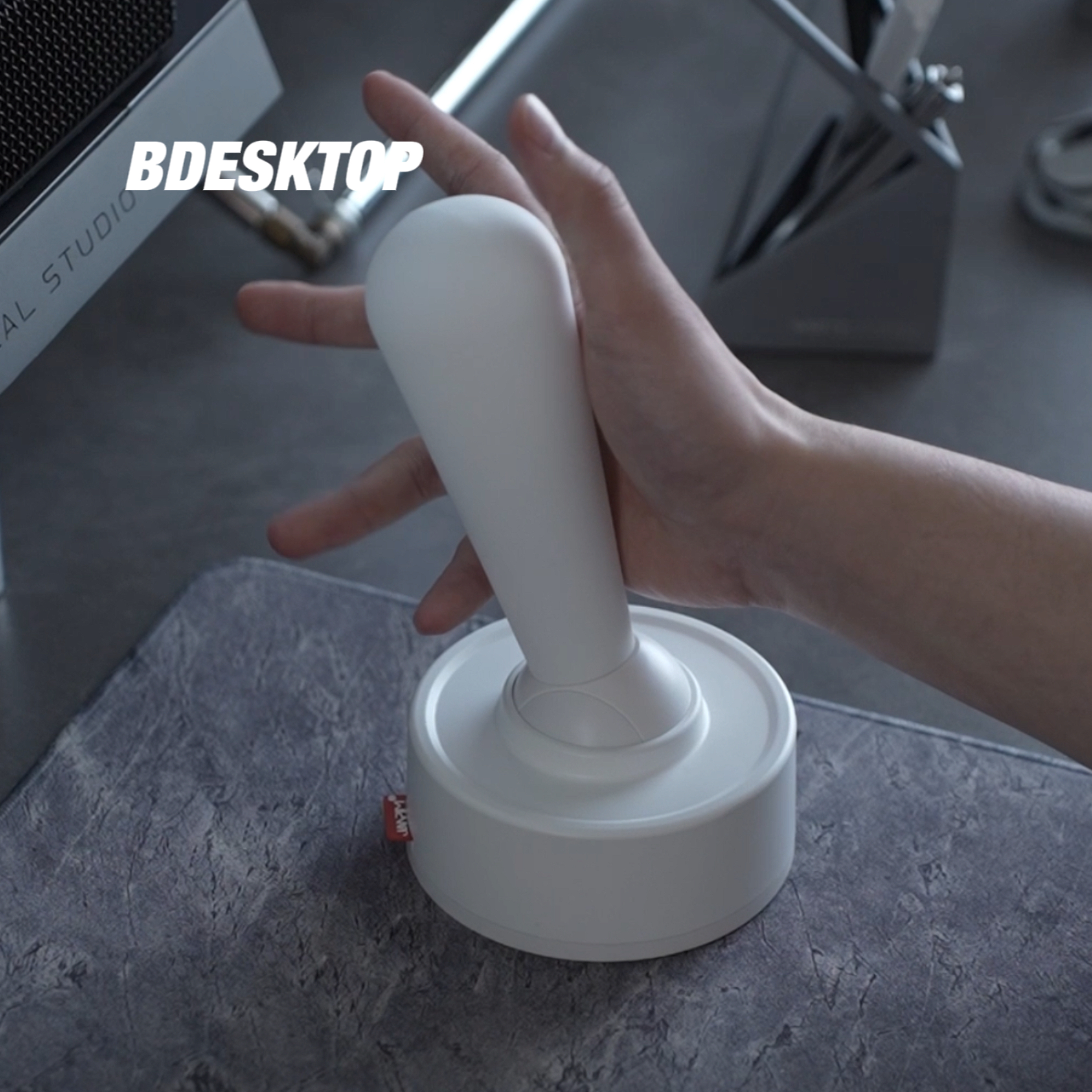 Bdesktop Design Shop｜Toggle switch light, creative home ambiance light, inspiration design toggle