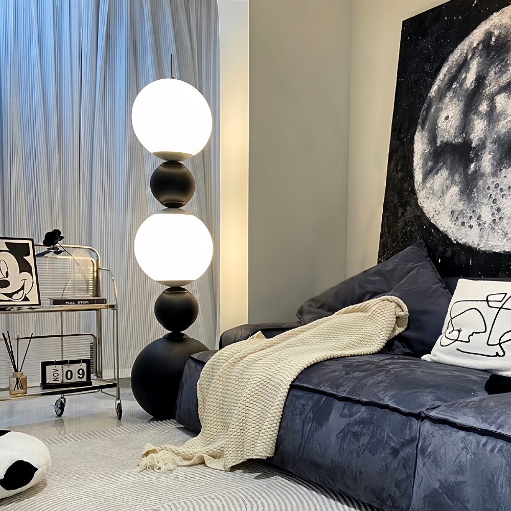 Bauhaus Iron Art Gourd Floor Lamp Vertical Wall Corner Lamp