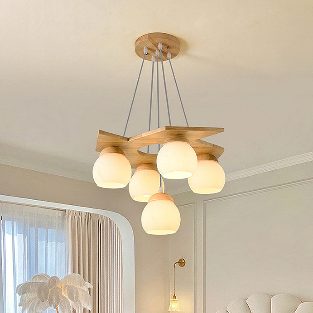 Nordic Creative Personalized Solid Wood Windmill Shaped Pendant Light