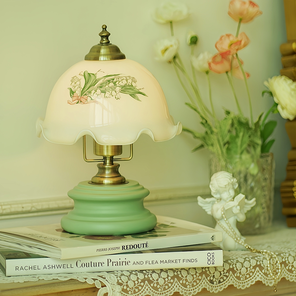 Vintage French Style Floral Glass Table Lamp Solid Wood Bedside Lamp