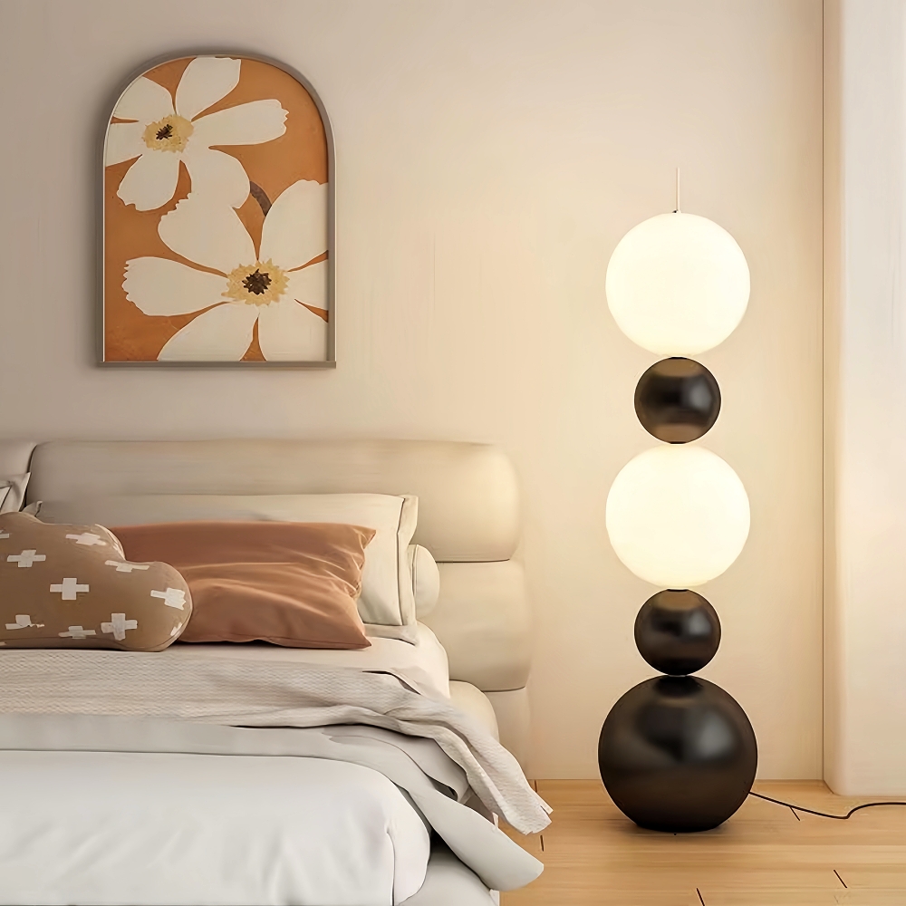 Bauhaus Iron Art Gourd Floor Lamp Vertical Wall Corner Lamp