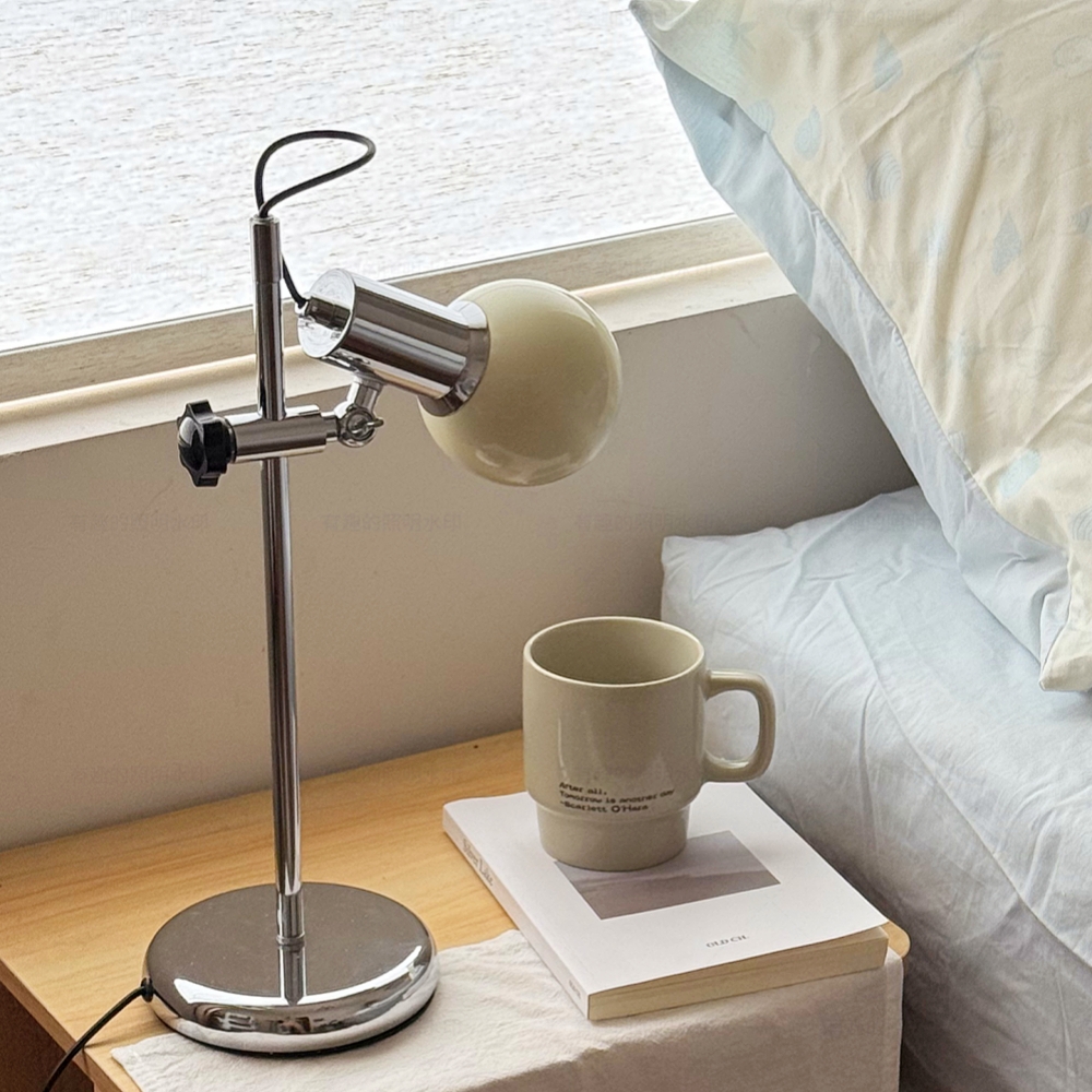 Retro Bauhaus Contrast Color Adjustable Arm Table Lamp