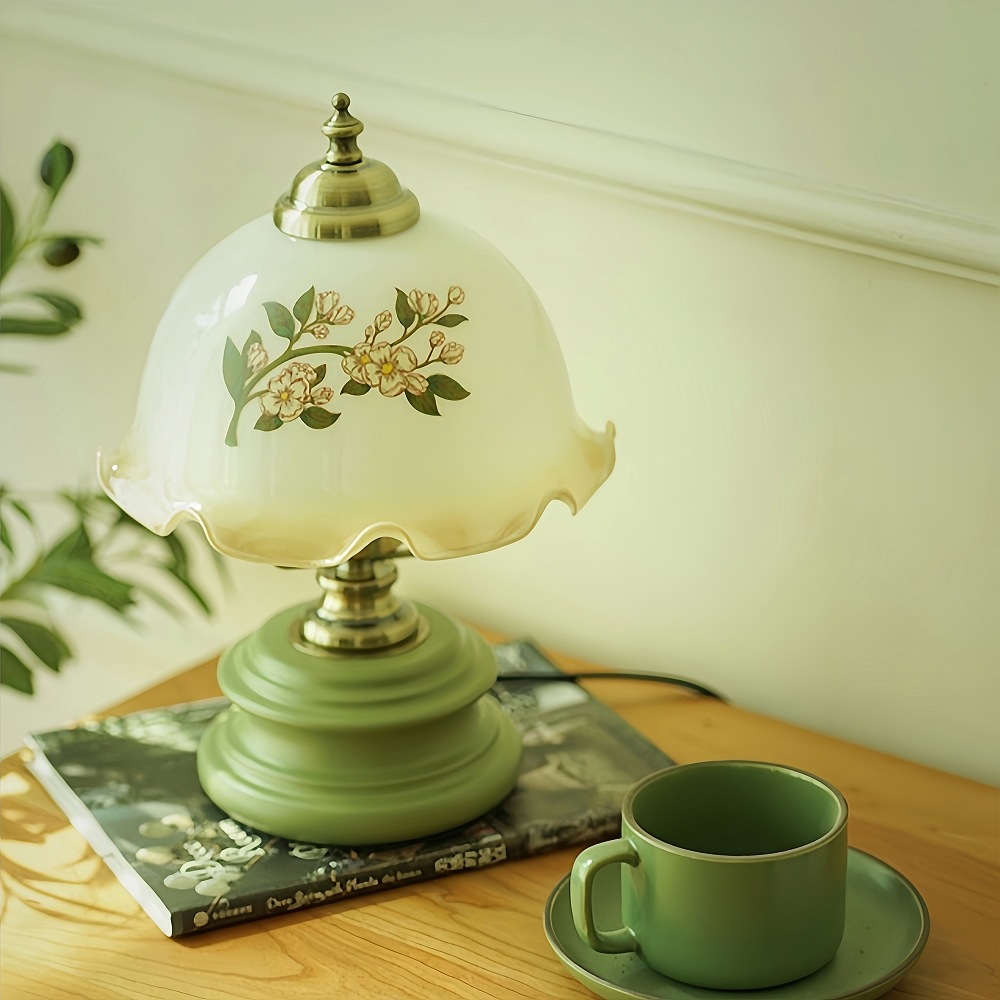 Vintage French Style Floral Glass Table Lamp Solid Wood Bedside Lamp