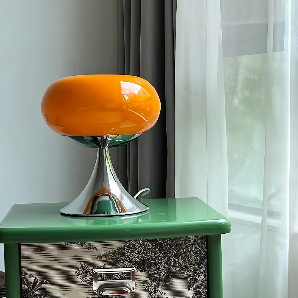 Creative Green Apple Vintage Atmosphere Bauhaus Glass Desk Lamp