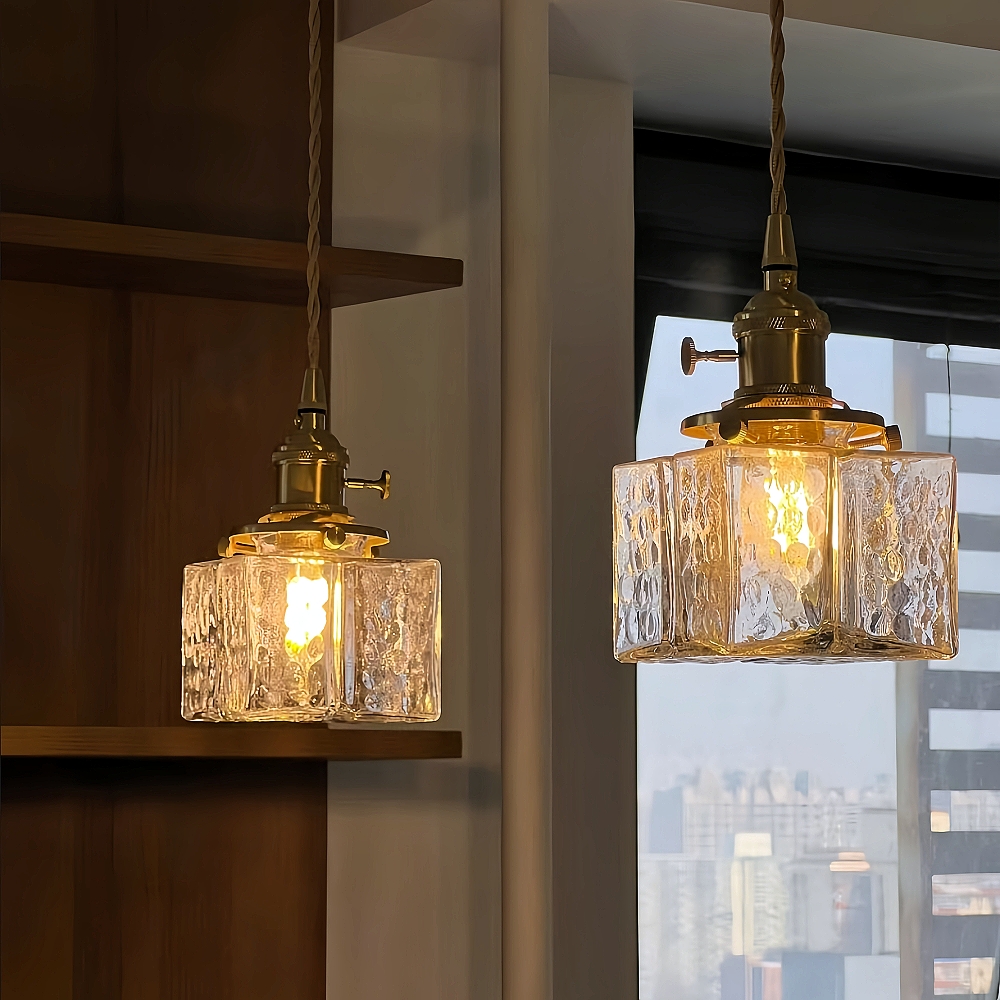 Classical Retro Brass Art Glass Chandelier Suitable For Coffee Shops Study Rooms And Foyers