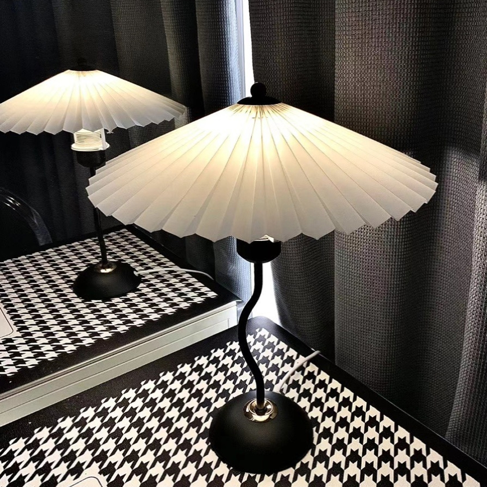 Nordic Simple Fabric Table Lamp Household Pleated Night Light