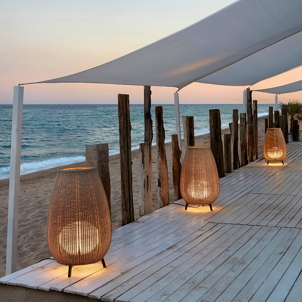 Outdoor Waterproof Rattan Floor Lamp Courtyard Lawn Lamp