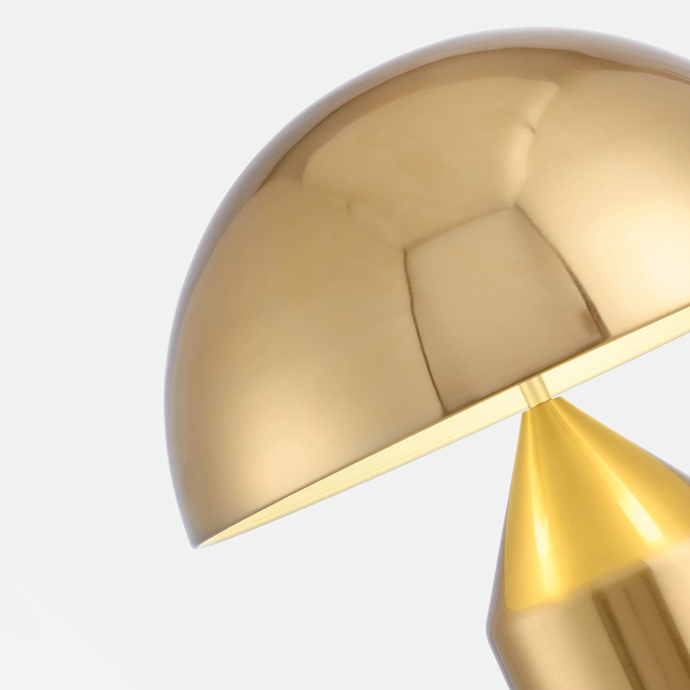 Nordic Luxury Creative Designer Mushroom Table Lamp Simple Metal Bedroom Bedside Lamp