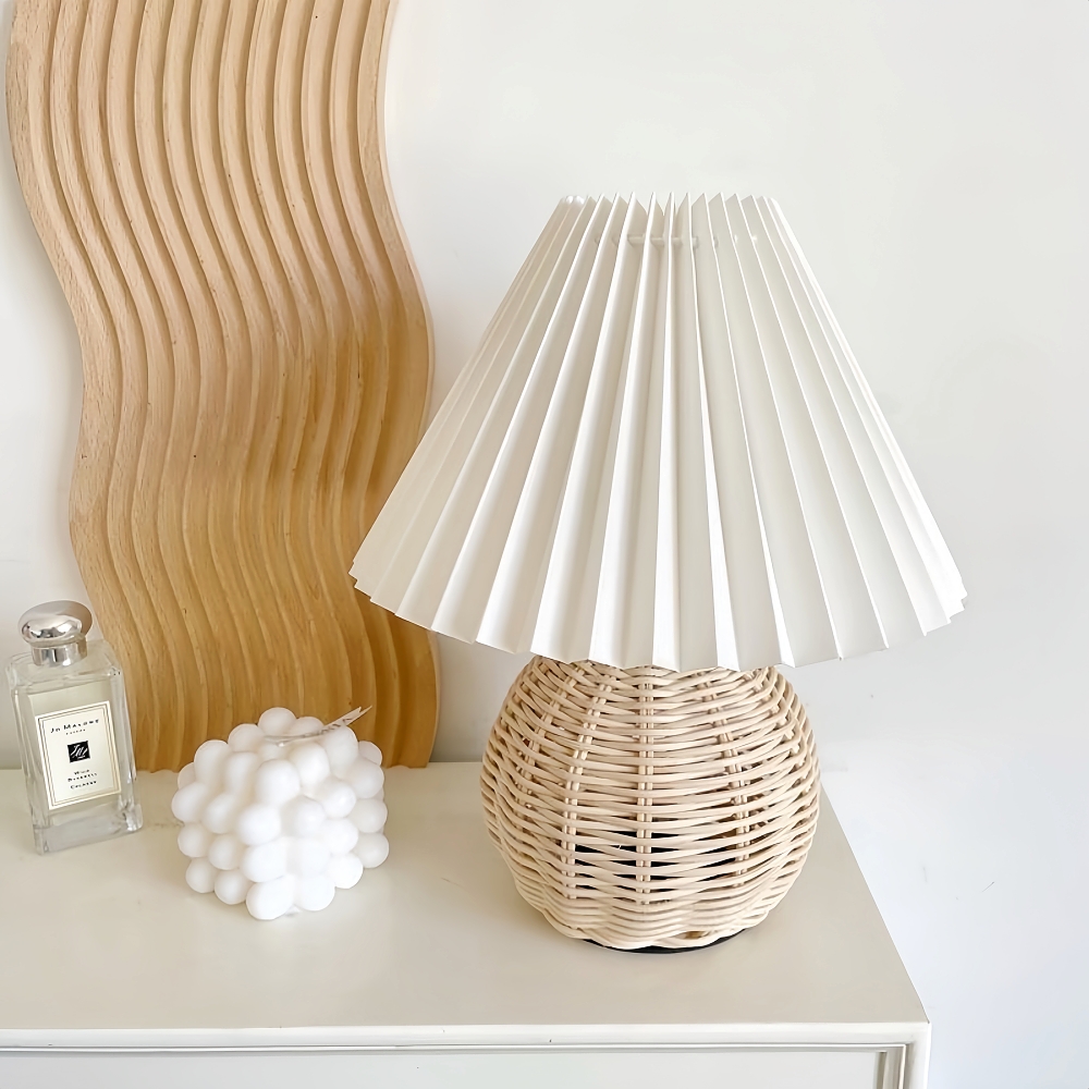 Nordic Style Retro Fabric Pleated Lampshade Rattan Woven Small Table Lamp