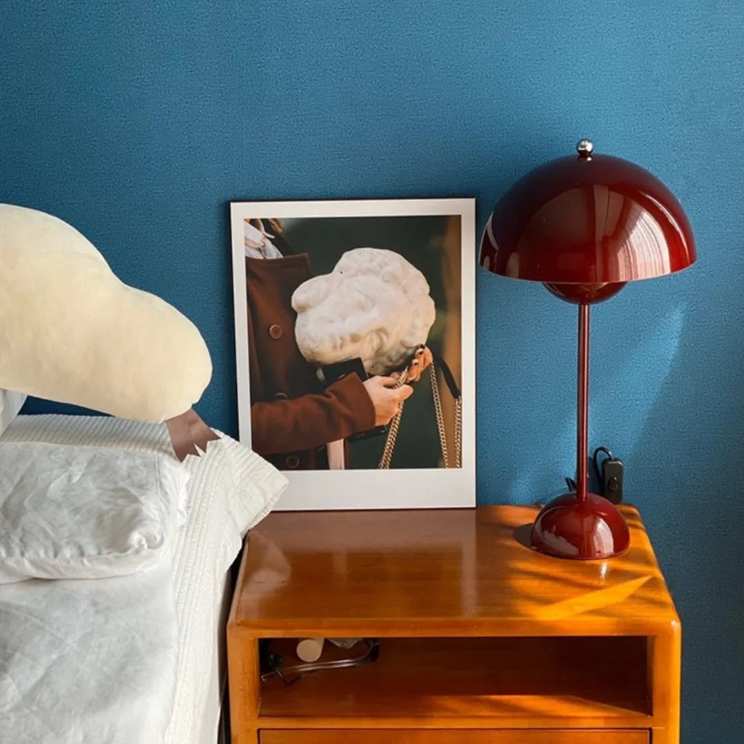 Flowerpot VP9 Table Lamp Minimalist Metal Creative Beside Lamp