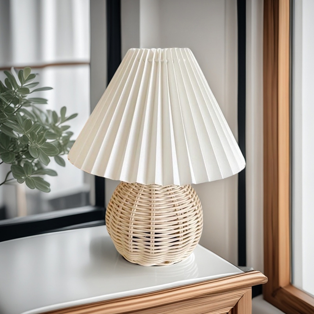 Nordic Style Retro Fabric Pleated Lampshade Rattan Woven Small Table Lamp