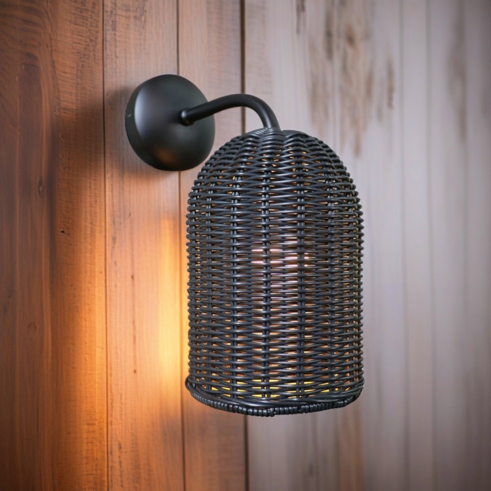 Woven Rattan Waterproof Outdoor Wall Lamp For Courtyard