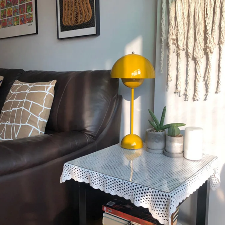 Flowerpot VP9 Table Lamp Minimalist Metal Creative Beside Lamp