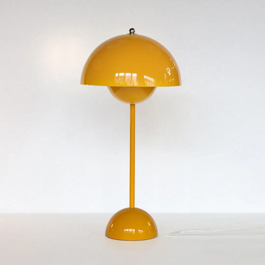 Flowerpot VP9 Table Lamp Minimalist Metal Creative Beside Lamp