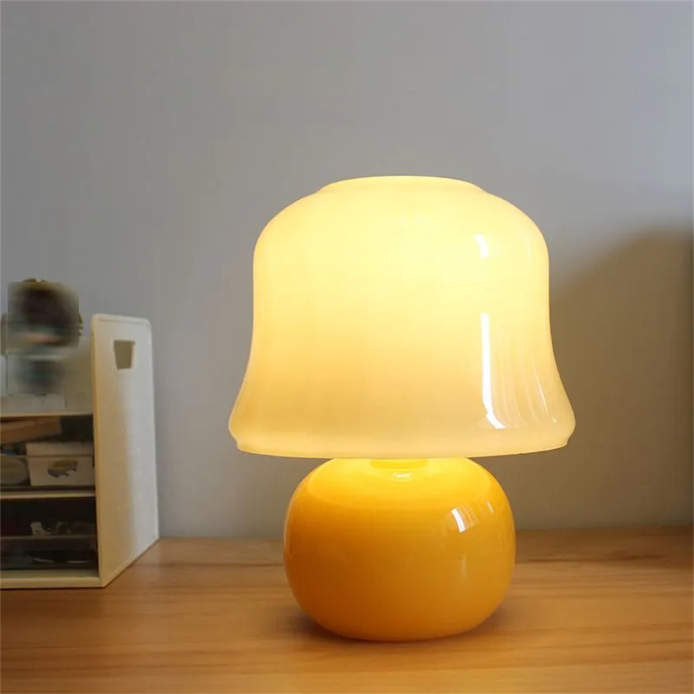 French Cream Mushroom Lamp Creative Decorative Table Lamp For Bedroom